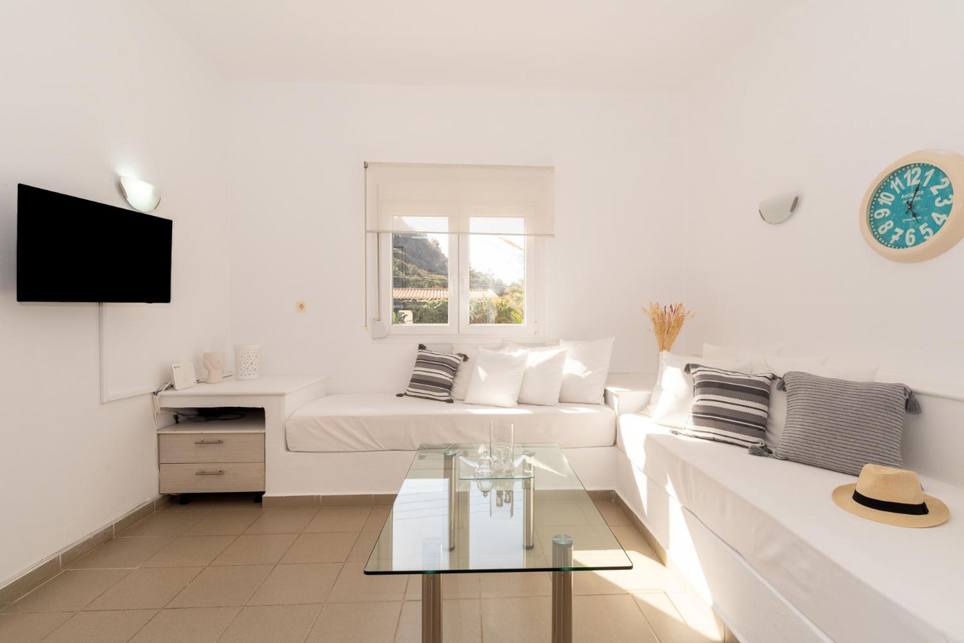 Appartement Elio A 1bdr With Garden 1 Min From The By Hospi Héraklion