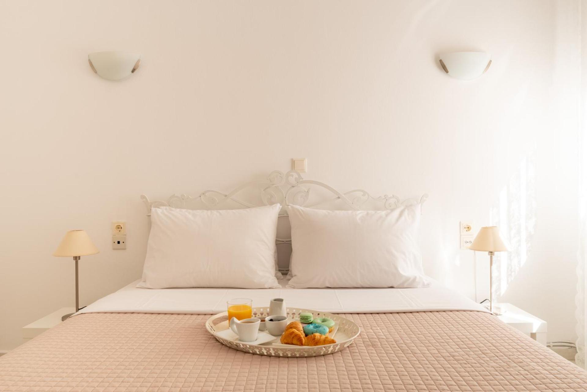 Elio A 1bdr With Garden 1 Min From The By Hospi Héraklion