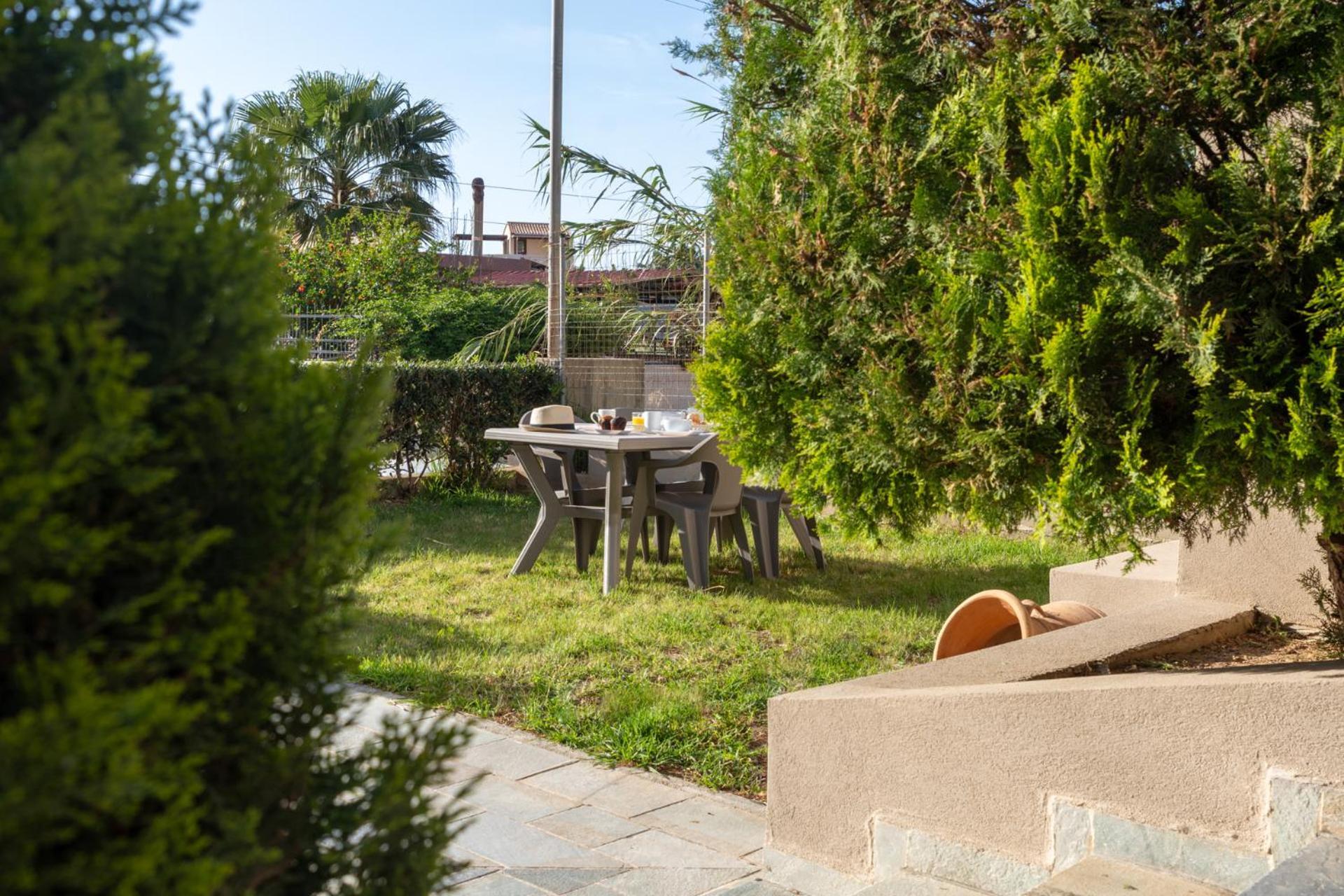Elio A 1bdr With Garden 1 Min From The By Hospi
